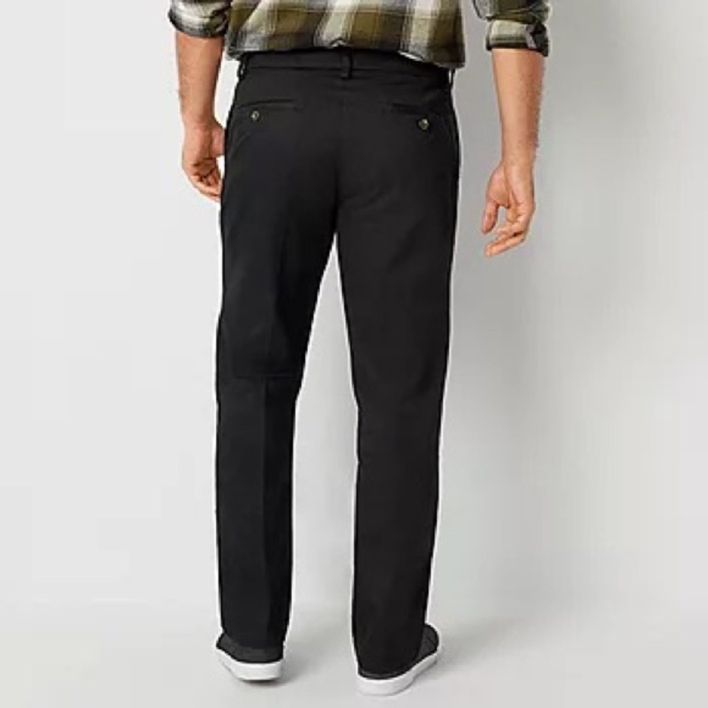 ST. JOHN’S BAY RELAXED FIT Releases & Repels Stains Wrinkle Free Pants 34x31 New - Picture 2 of 14